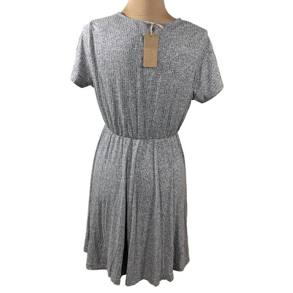 New HYFVE Ribbed Knit Dress Heather Grey V-Neck Crossed Bodice Size L Large - Picture 3 of 7
